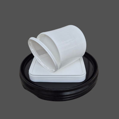 Пластмасови капаци за кофи