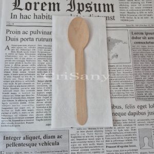 Комплект дървена лъжица + салфетка /1 бр./